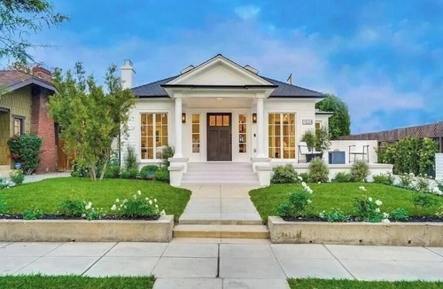 Hollywood House | Stunning Indoor/Outdoor Space w/H Hills View, Pool - Casa Bonita LA