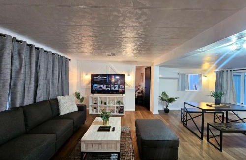 Meadview House | Stunning Vacation Rental with Foosball and Barbecue in Meadview, Arizona