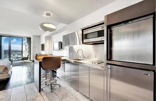 Las Vegas Apartment | Stunning Views Palms Studio 27303