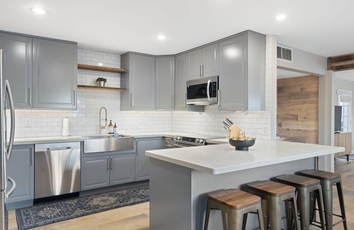 Scottsdale Estates Nine House | Stylish 4 BR/3BA Old Town Scottsdale Home - New Pool, Hot Tub & Modern Amenities