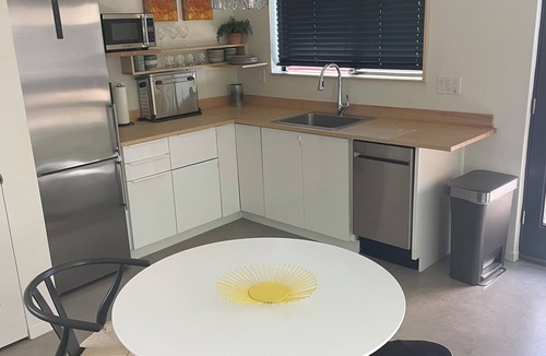 Story Apartment | Stylish new guest house in charming historic area, minutes to downtown Phoenix