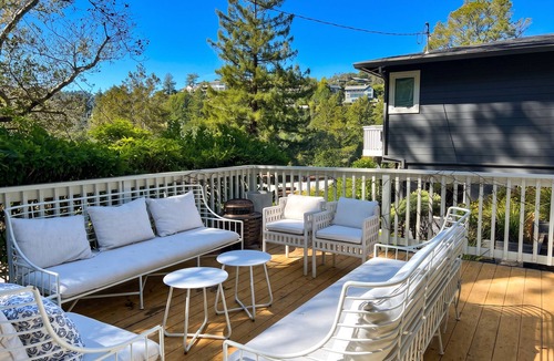 Mill Valley House | Sunny Designer Mill Valley Home; great for kids, walk to park, downtown & trails