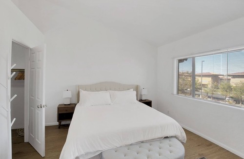 Spring Valley Apartment | Superhost 5 Star ⭐️ Service Spacious 1 Bedroom