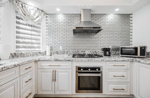 El Capitan Ranch House | SVS: Cozy 2BD/2BA Las Vegas Home | Quiet Neighborhood | Sleeps 4
