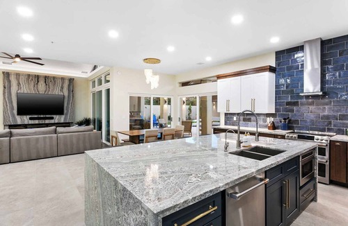 Buenavante House | SWSS 4BR Estate | Adults only | Pool, Hot Tub, Putting Green, Fire Pit & Shuffleboard