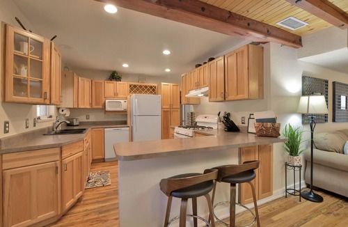 Prescott House | The Barn house - 1.5 miles to Whiskey Row