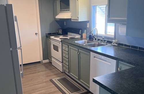 Mohave Valley House | The Deep Water Access to Semi private beach and launch