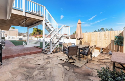Cottonwood House | The Geode: 8BR, Pool, Sauna, Hot Tub, Pool Table, Cold Plunge, Near Sedona