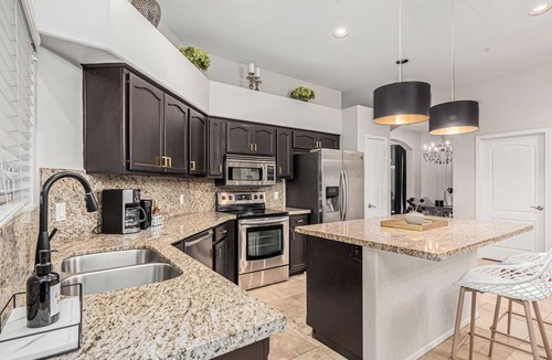 Desert Shadows I House | The Gilded Stay~Pool~Hot Tub~Theatre Room~Popcorn Bar!