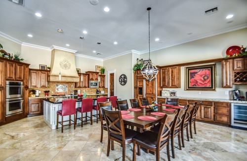 Gilbert House | The Grand Resort, 1 Acre Property. "Huge Outdoor Space to Relax in the Sun!"