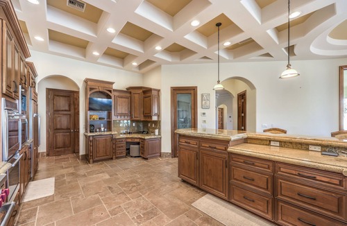 Spring Valley House | The Luxury Experience