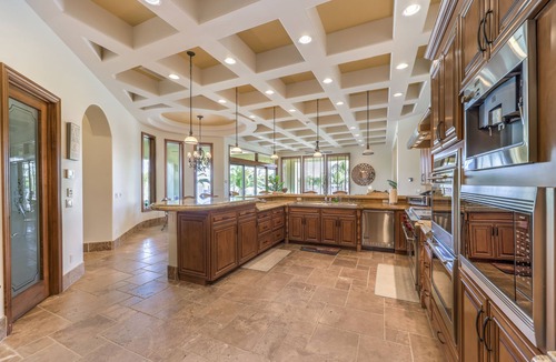 Spring Valley House | The Luxury Experience