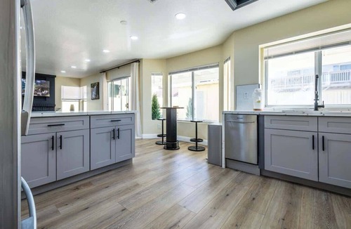 Moreno Valley House | The Manor - Spacious 4BR Home in Moreno Valley