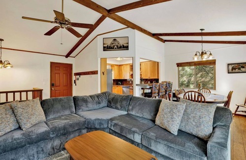 Upper Moonridge Cabin | The Nest at Big Bear - Hot Tub, Game Room, Fireplace, & Amazing Views!