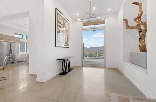 Yucca Valley House | The Overlook by Fieldtrip - 7 Bd Modern Luxury with Infinity Pool & Views