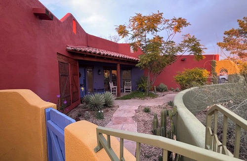 Carefree House | THE PERFECT HOME: THE BEST! Private,Immaculate,Pool/Spa,Views,Easy walk to Town!