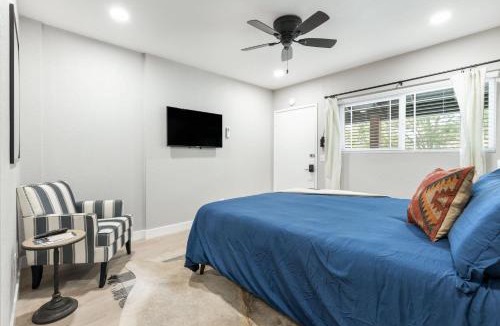 Three Rivers House | The Rae | Sequoia Motel RM 5