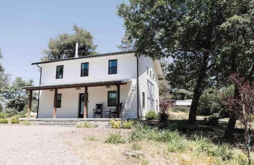 Julian House | The White Barn