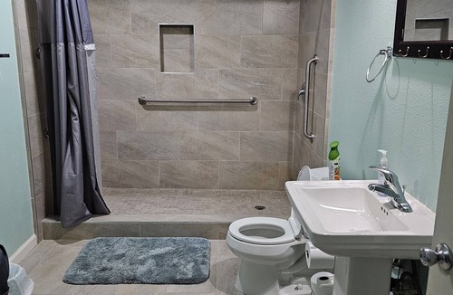 Pumpkin Center House | This is a 4 bed room house with 2 bathroom. Parking space. security cameras .