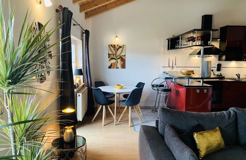 Schleusingen Apartment | Thuringian Forest Residence in Schleusingen - Pets Welcome!