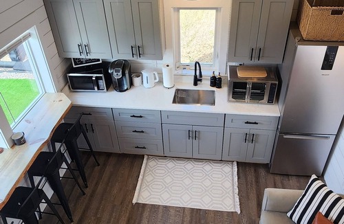 Chelan Cabin | Tiny home, Big View, Private space