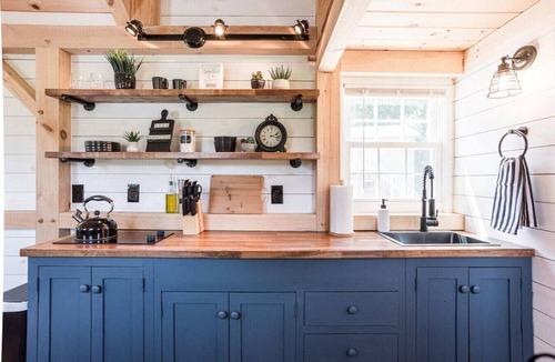 North Spearfish House | Tiny Timber- Stunning Tiny House