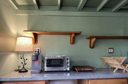 Topanga Ski Chalet | Topanga Mountain Retreat - The Wonderland Cabin