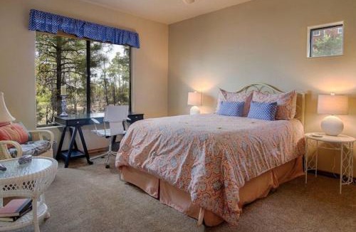 Torreon House | Torreon Family Cabin Large Decks and Open Floorplan