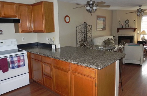 Villa De Paz House | Townhouse in quiet community w/pool, close to U Phx stadium & spring trainings