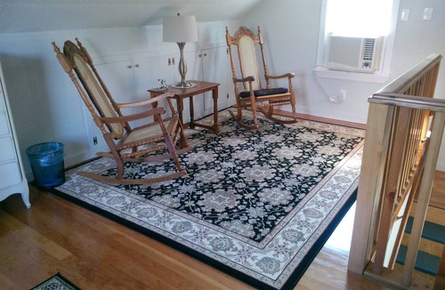 Phoenix Cottage | Tranquil setting surrounded by panoramic mountain views, grazing horses