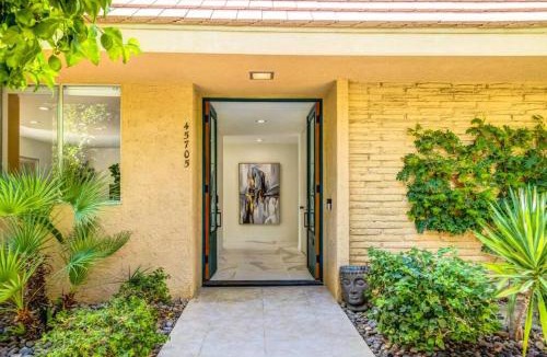Indian Wells House | Tranquil & spacious, newly updated, great location