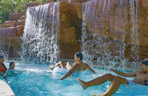 Enterprise Hotel | Tropical Las Vegas Oasis: Tahiti Village Moorea 1-Bedroom Suite