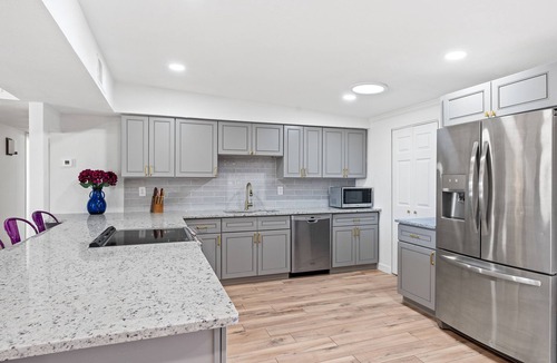 Tucson House | Tucson Game House with Hot Tub, Fire Pit and Games
