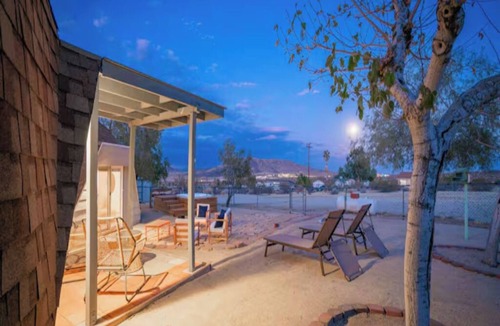Panorama Heights House | Twin Domes in the Dez - Fire Pit - Spa - Near JTNP