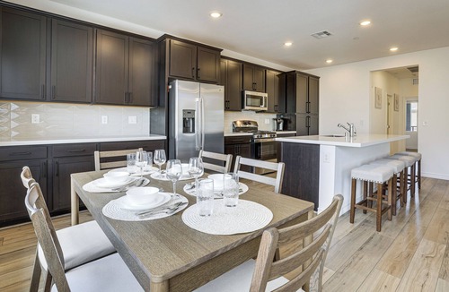 Mission Hills House | Twin Townhomes in Henderson: 12 Mi to Lake Mead!