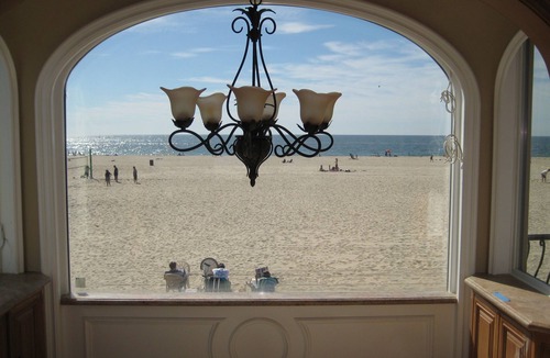 Hermosa Beach Condo | Ultra-Luxurious OCEANFRONT on The STRAND-Enjoy The Beach Life !
