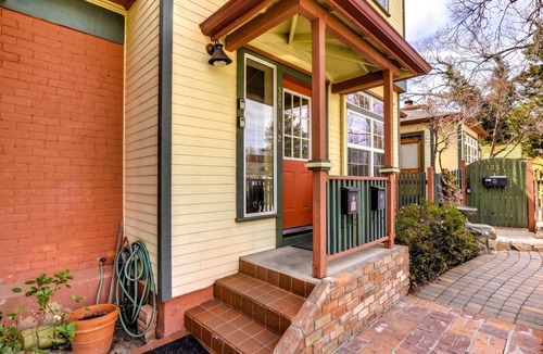 Nob Hill House | Union Street Townhouse 2BD/1.5BA Near Whiskey Row