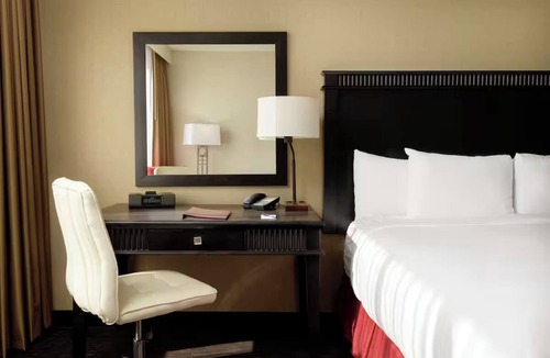 Little Tokyo Hotel | Urban Downtown Stay Perfect for Commuters Near Major Transit and Highways