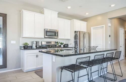 Sun City MacDonald Ranch Condo | Urban Nest @ Green Valley