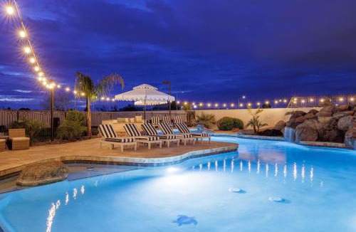 Phoenix House | Vacation Palace