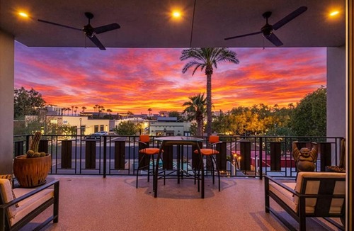 Arts District House | Vantage - Rooftop Patio - Heart of Old Town