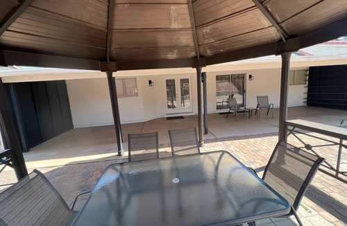 McCullough Hills House | Vegas Family Retreat - Arcade Games, Private Yard & Pet-Friendly Escape