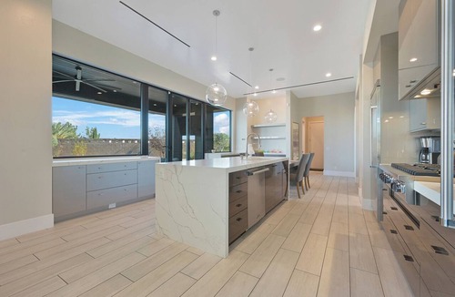 Spring Valley House | Vegas Luxury Retreat - Resort Pool · Hot Tub · Arcade · Pool Table · Near Strip