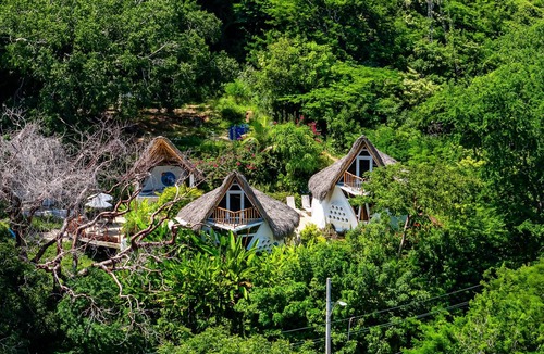 Isla Navidad Villa | Villas Bambu | 2BR/2BA La Culebra | Pool, Hot Tub, Views