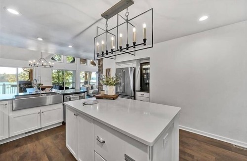 Huddleston House | Visit CRADDOCK POINT!