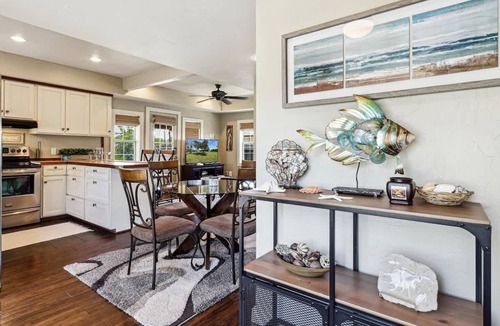 Aransas Pass House | Wahini Wave