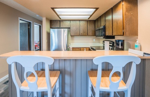 Brian Head Condo | Walk to Giant Steps from this cozy 2 bd/2ba with Private balcony & Mtn views.