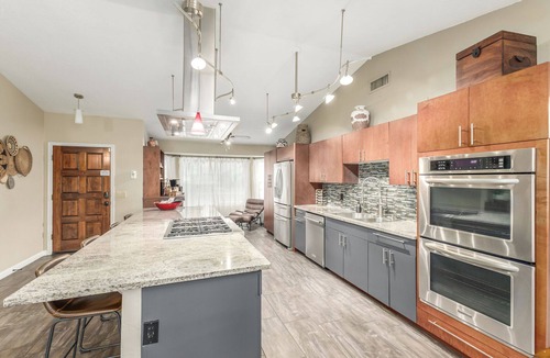 Glendale House | Walk to State Farm Stadium- Free Heated Private Pool