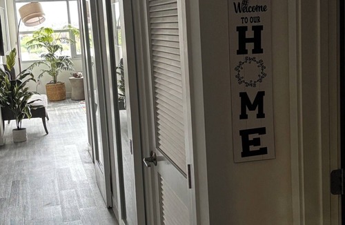 Glendale Sports and Entertainment District Apartment | Walk to Westgate, Stadium & Arena, Rooftop + 24-Hour Gym