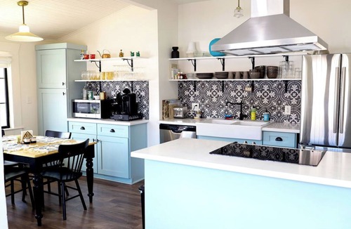 Florence House | Walkable Historic Downtown Retreat Near Windmill Winery & Outdoor Adventure